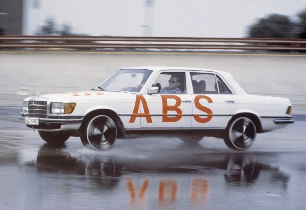 Mercedes-Benz ABS