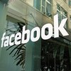 Facebook asi pracuje na skládacím smartphonu, pokračovateli Projectu Ara?