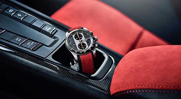 Porsche 911 GT2 RS hodinky
