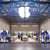 Přehřátá baterie iPhonu zavinila evakuaci švýcarského Apple Store