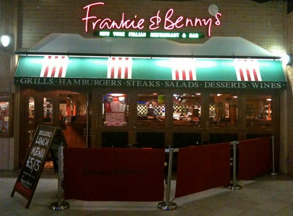 Restaurace Frankie & Bennys